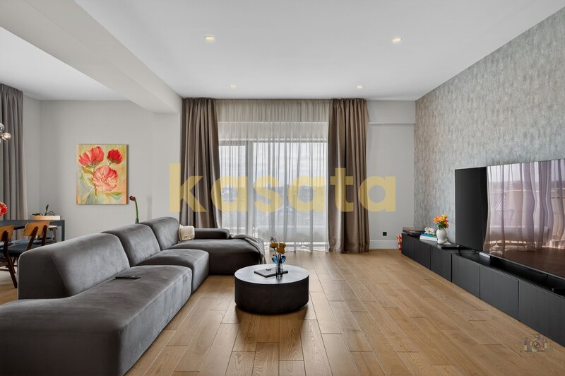Triana Pipera 4 camere 188 mp utili, 2 locuri parcare + 2 boxe